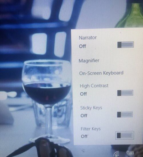 Windows 10의 로그온 화면에서 접근성 버튼을 제거하는 방법
