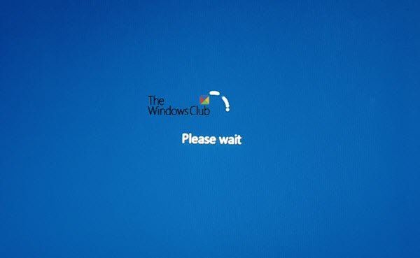 Windows 10 uviazol na obrazovke Čakajte prosím
